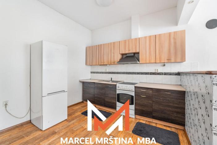 Prodej rodinného domu, Broumov - Nové Město, U Dolní brány, 1040 m2