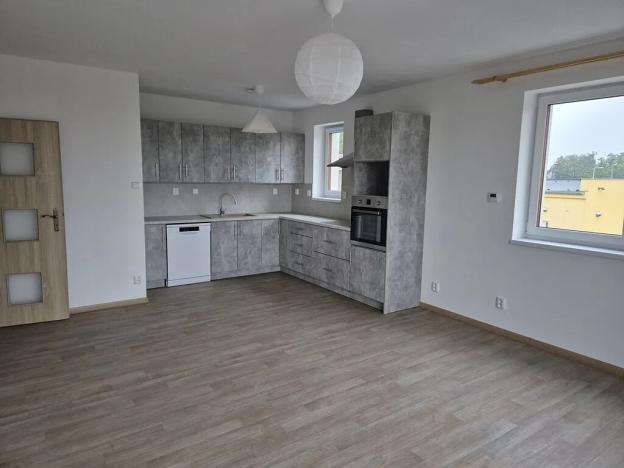 Pronájem bytu 4+kk, Stochov, Osvobození, 90 m2