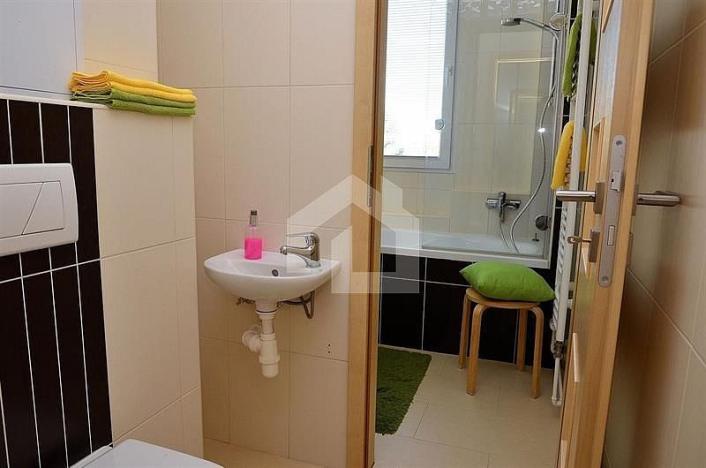 Pronájem bytu 2+kk, České Budějovice - České Budějovice 7, Roudenská, 50 m2