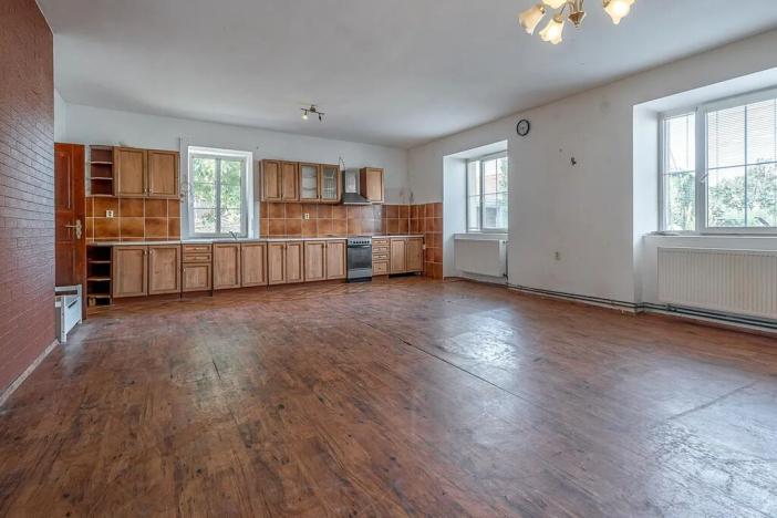 Prodej rodinného domu, Krchleby, 194 m2