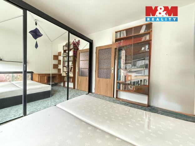 Prodej bytu 3+1, Náchod, Běloveská, 59 m2