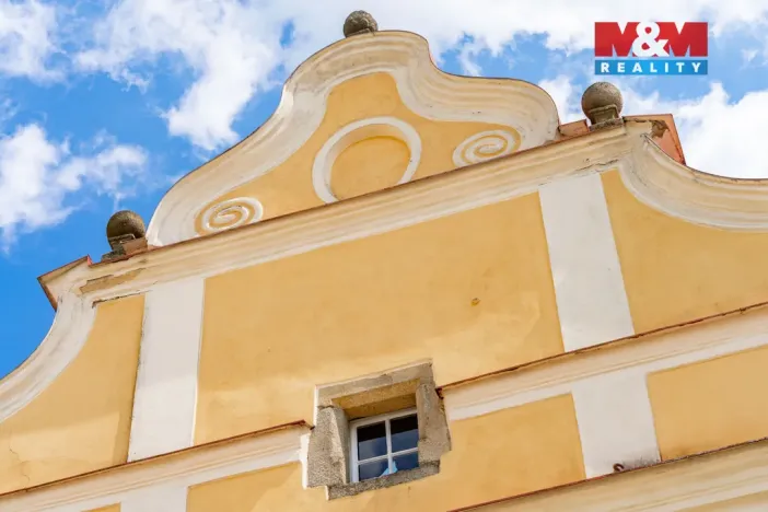 Prodej rodinného domu, Telč - Telč-Vnitřní Město, náměstí Zachariáše z Hradce, 300 m2