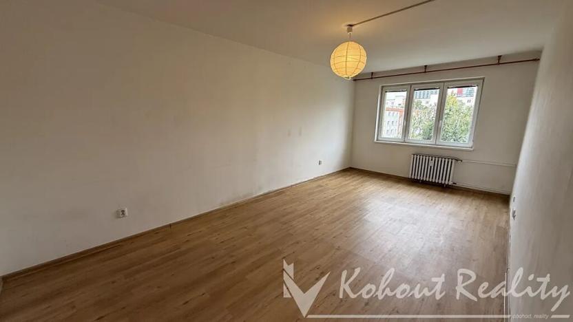 Pronájem bytu 2+1, Praha - Malešice, Ovčárská, 55 m2