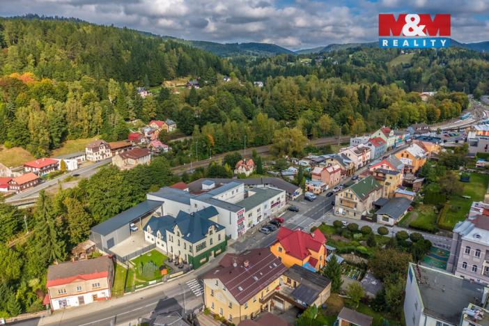 Prodej obchodního prostoru, Tanvald - Šumburk nad Desnou, Krkonošská, 1500 m2