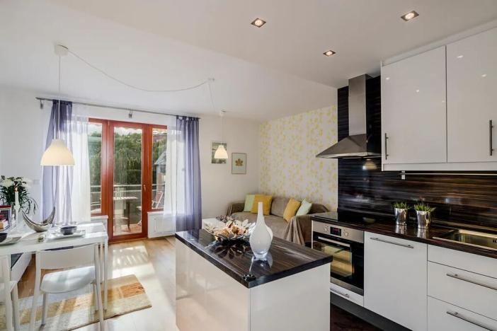 Pronájem bytu 3+kk, Praha - Dejvice, Lindleyova, 78 m2