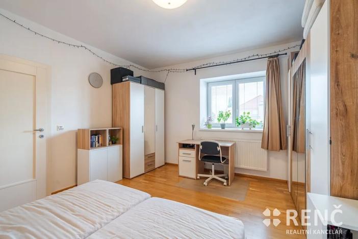 Pronájem bytu 2+1, Brno, Zemědělská, 62 m2