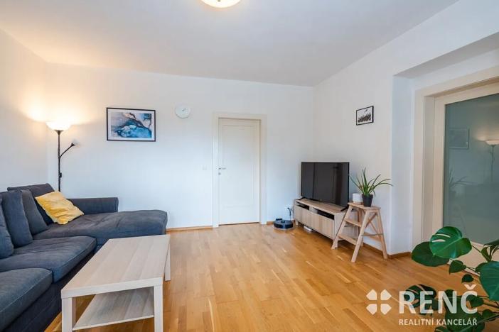 Pronájem bytu 2+1, Brno, Zemědělská, 62 m2