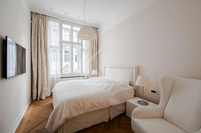 Pronájem bytu 2+kk, Praha - Josefov, Široká, 75 m2