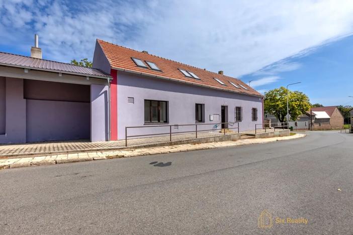 Prodej rodinného domu, Krupá, 179 m2