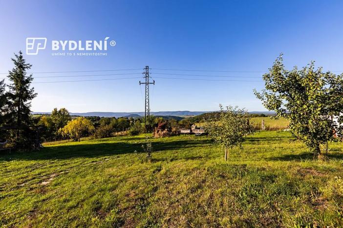 Prodej pozemku pro bydlení, Žalany, 2204 m2