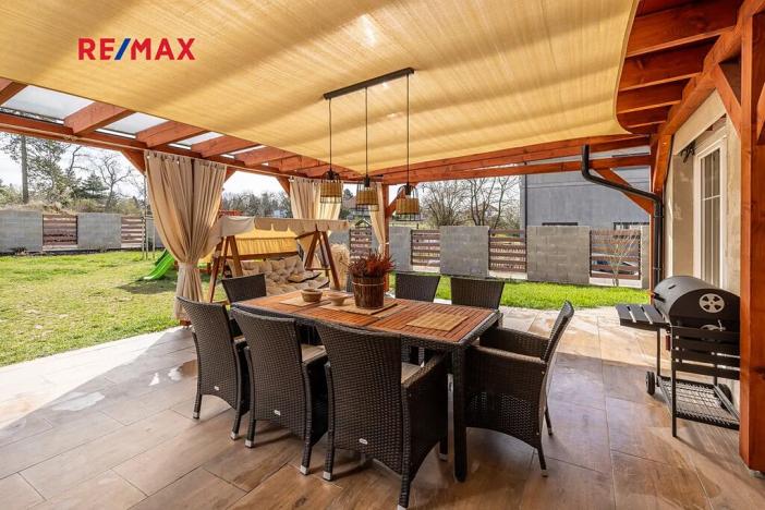 Prodej rodinného domu, Kostelec nad Černými lesy, 140 m2