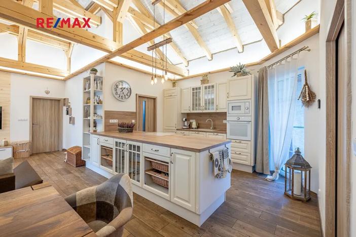 Prodej rodinného domu, Kostelec nad Černými lesy, 140 m2