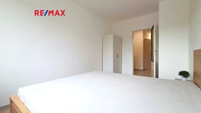 Pronájem bytu 3+1, Praha - Košíře, Plzeňská, 76 m2