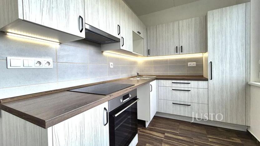 Pronájem bytu 3+1, Písek, K Háječku, 71 m2