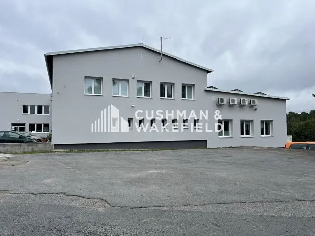 Prodej výrobních prostor, Ondřejov, Družstevní, 2800 m2