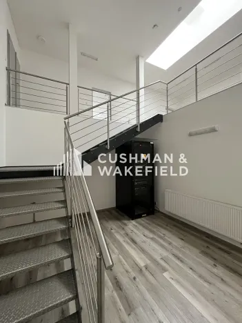 Prodej výrobních prostor, Ondřejov, Družstevní, 2800 m2