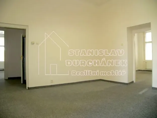Pronájem kanceláře, Praha - Karlín, Prvního pluku, 103 m2