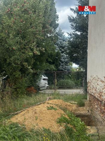 Prodej rodinného domu, Praha - Suchdol, K osmidomkům, 180 m2