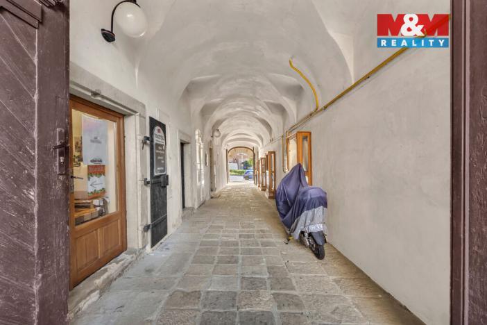 Prodej činžovního domu, Hořice, náměstí Jiřího z Poděbrad, 385 m2