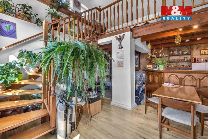 Prodej činžovního domu, Hořice, náměstí Jiřího z Poděbrad, 385 m2