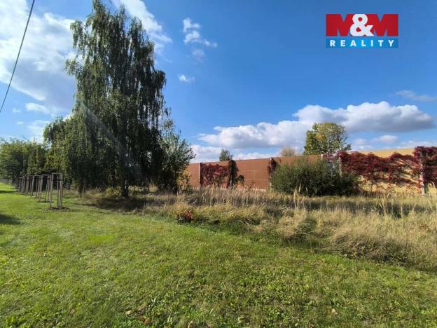 Pronájem zahrady, Pardubice, Pištorova, 1835 m2