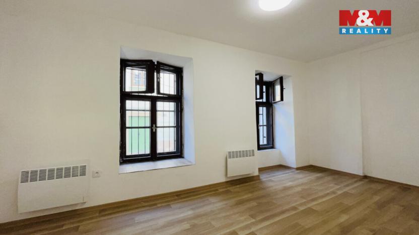 Pronájem bytu 4+kk, Jihlava, Lazebnická, 72 m2