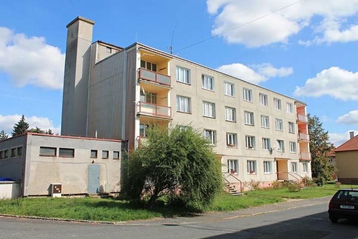 Prodej bytu 3+1, Horšovský Týn, Karla Čapka, 61 m2