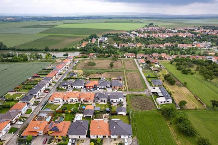 Prodej pozemku pro bydlení, Syrovice, 406 m2