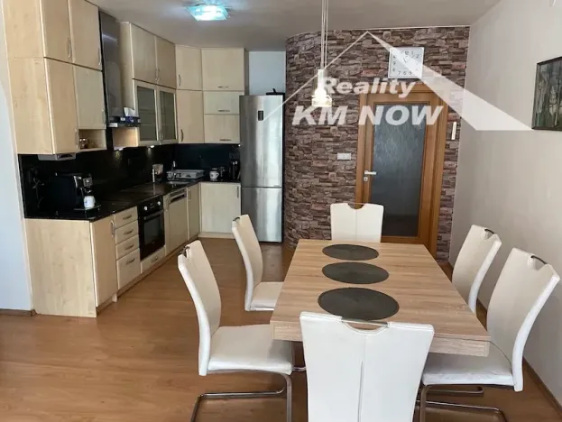 Pronájem bytu 2+kk, Kroměříž, Nitranská, 70 m2