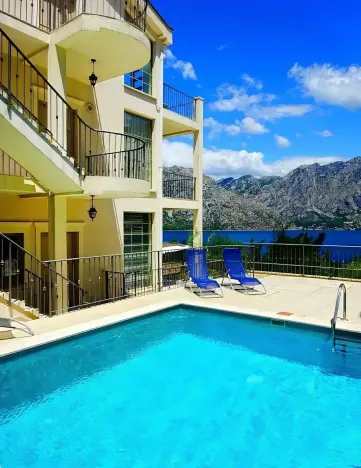 Prodej bytu 3+kk, Kotor, Černá Hora, 82 m2