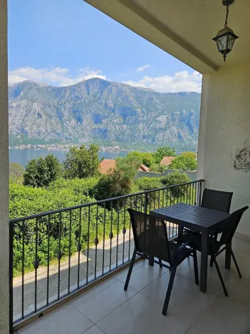 Prodej bytu 3+kk, Kotor, Černá Hora, 82 m2