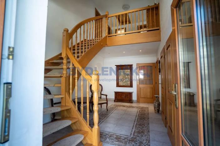 Prodej vícegeneračního domu, Volary, Budějovická, 248 m2