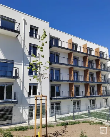 Prodej bytu 1+kk, Jince, Zborovská, 27 m2