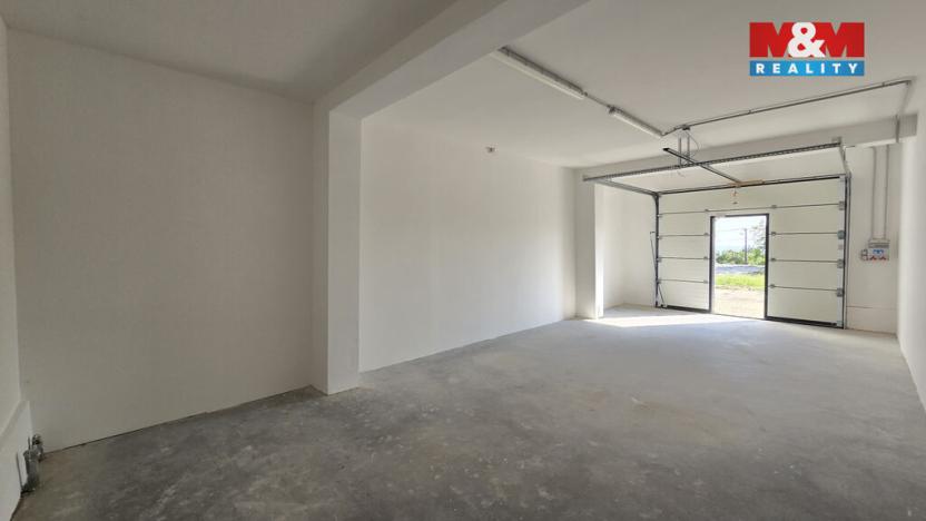 Pronájem skladu, Újezdec, 230 m2