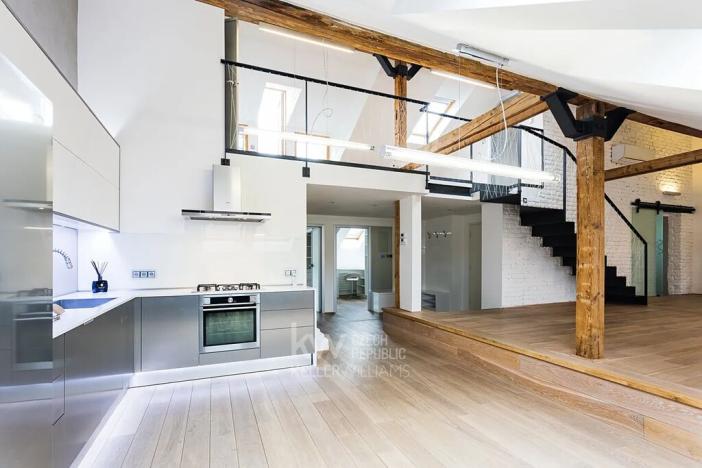 Prodej bytu 5+kk, Praha, Jaselská, 192 m2