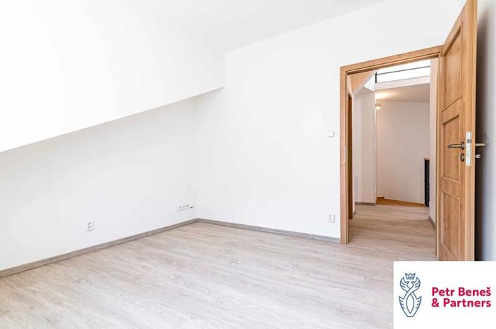 Pronájem bytu 3+kk, Rakovník, Husovo náměstí, 87 m2