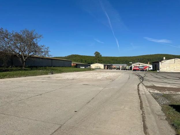 Pronájem komerčního pozemku, Brno, Terezy Novákové, 1000 m2