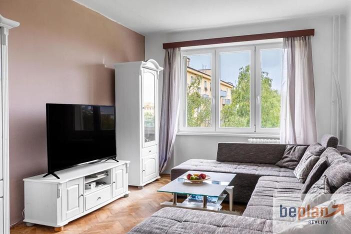 Prodej bytu 2+1, Praha - Hloubětín, Poděbradská, 56 m2