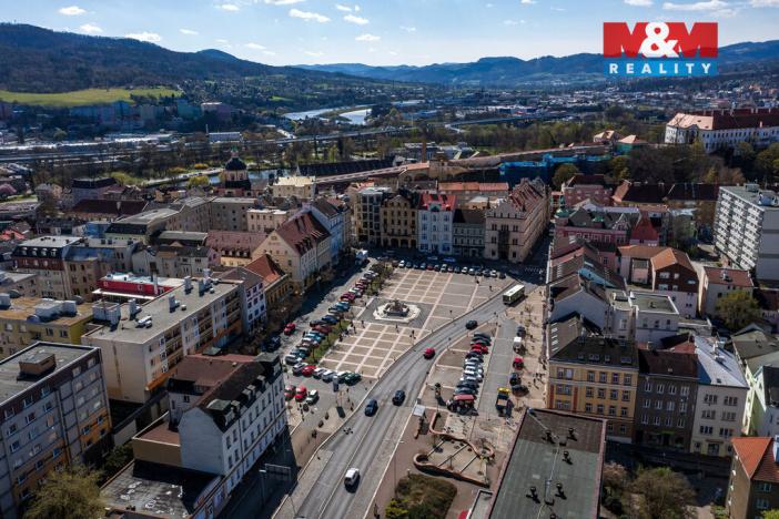 Pronájem bytu 1+kk, Děčín - Děčín I-Děčín, Masarykovo nám., 35 m2