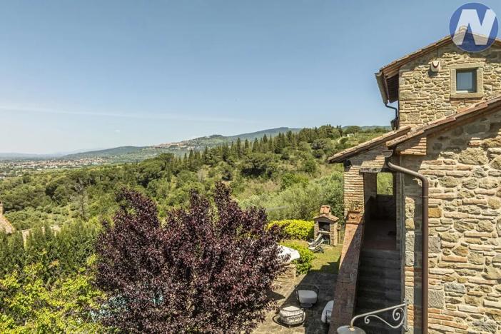 Prodej vily, Cortona, Itálie, 350 m2