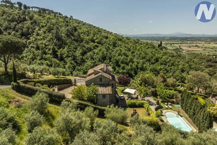 Prodej vily, Cortona, Itálie, 350 m2