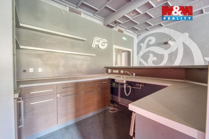 Pronájem restaurace, Rokycany - Střed, Masarykovo náměstí, 173 m2