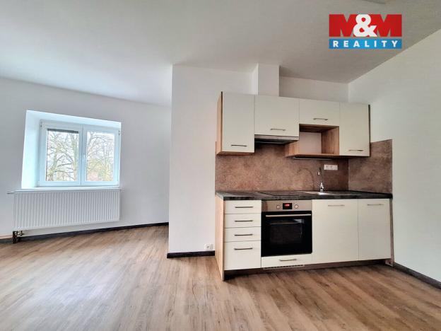 Pronájem bytu 1+kk, Rostoklaty - Nová Ves II, 28 m2