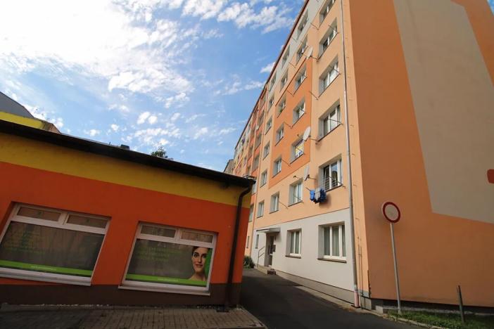 Prodej bytu 2+1, Karlovy Vary, Krymská, 54 m2