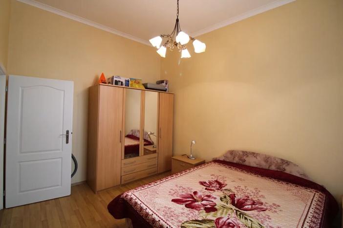 Prodej bytu 3+1, Karlovy Vary, Vřídelní, 71 m2