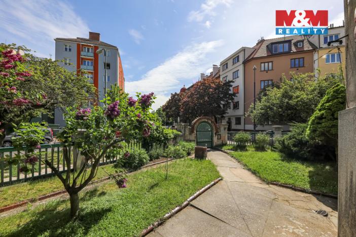 Pronájem bytu 3+1, Plzeň - Jižní Předměstí, Erbenova, 140 m2