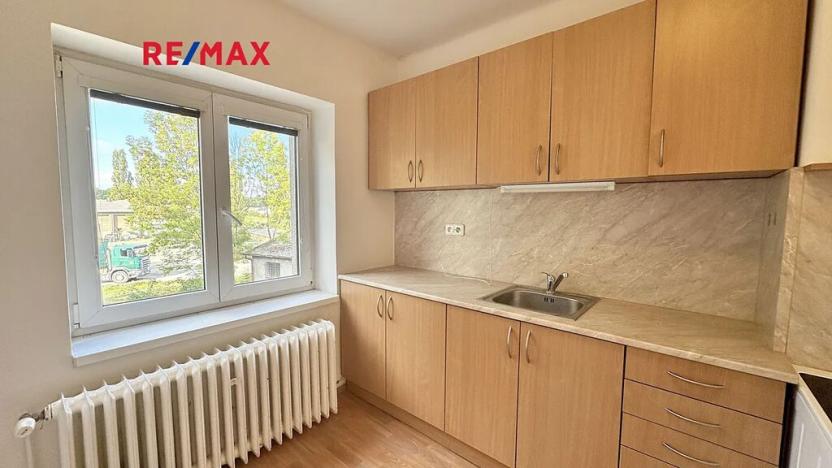 Prodej rodinného domu, Horní Bezděkov, Hlavní, 260 m2