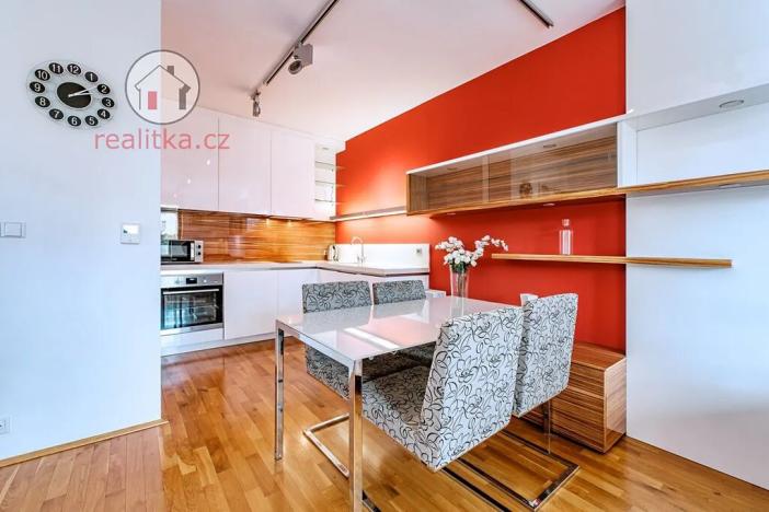 Prodej bytu 2+kk, Praha - Žižkov, Havlíčkovo náměstí, 60 m2