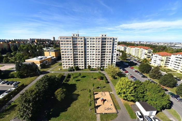 Prodej bytu 3+1, Praha - Horní Měcholupy, Boloňská, 77 m2