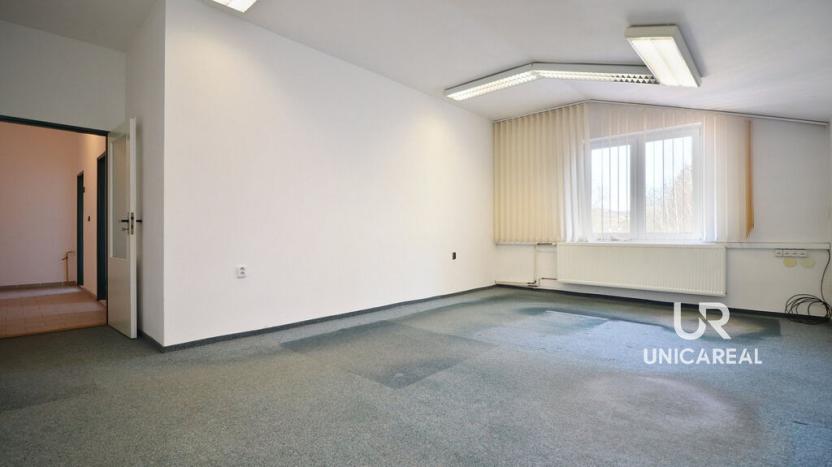 Prodej výrobních prostor, Letovice, U koupaliště, 834 m2